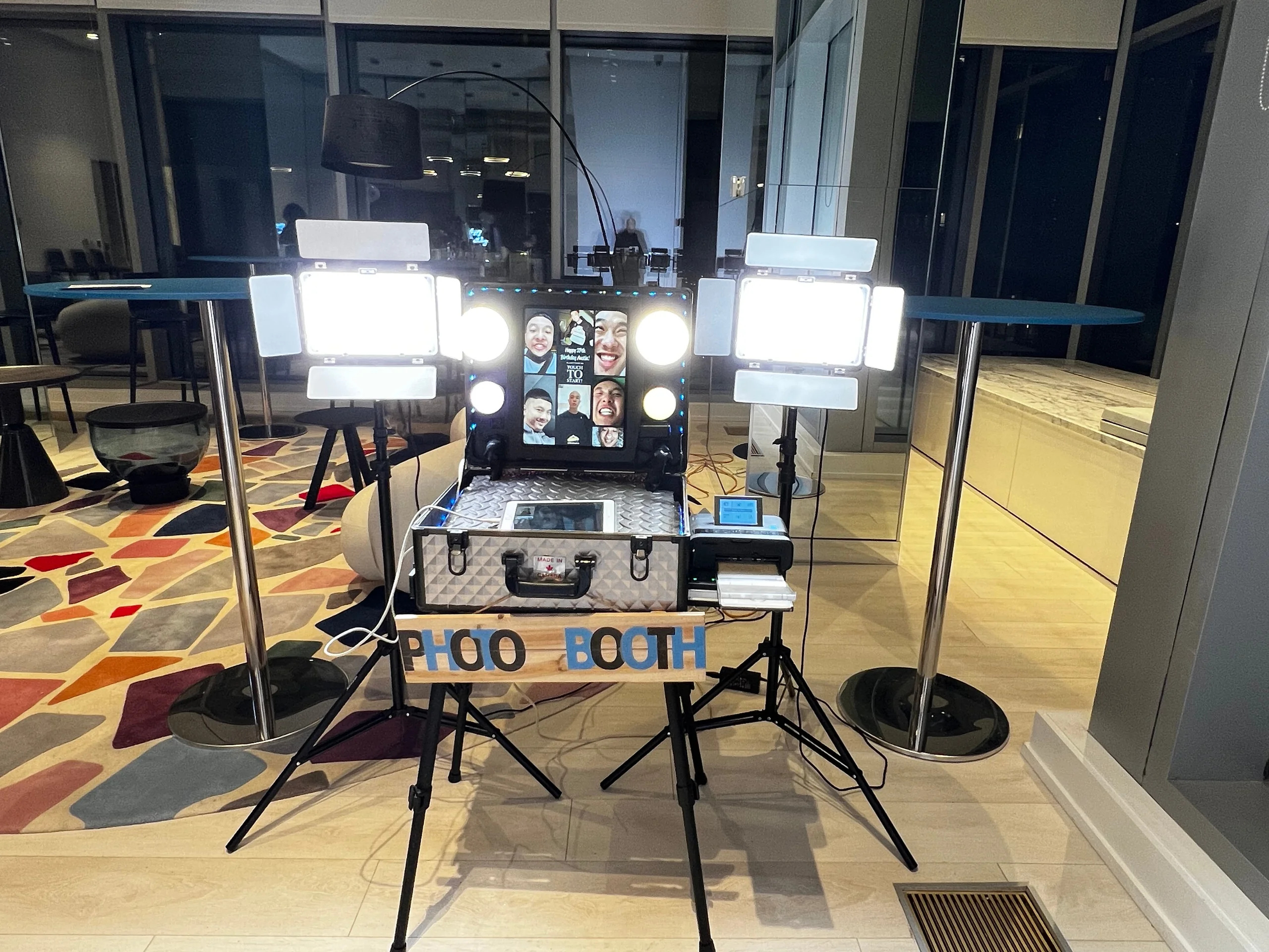 Mini mirror photo booth